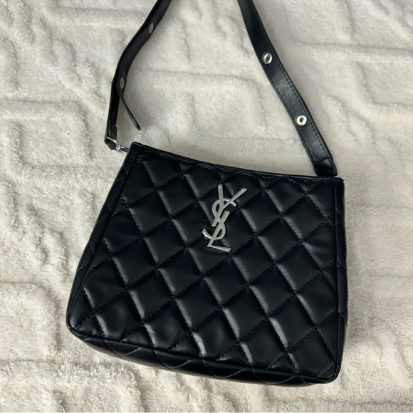Black quilted affordable bag purse night or casual medium size - Picture 13 of 16